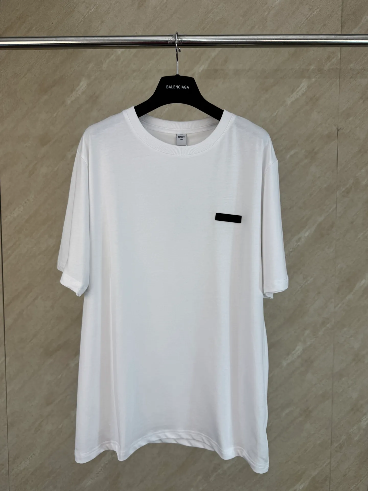 Berluti 26SS Logo T size s m l xl 💰p120